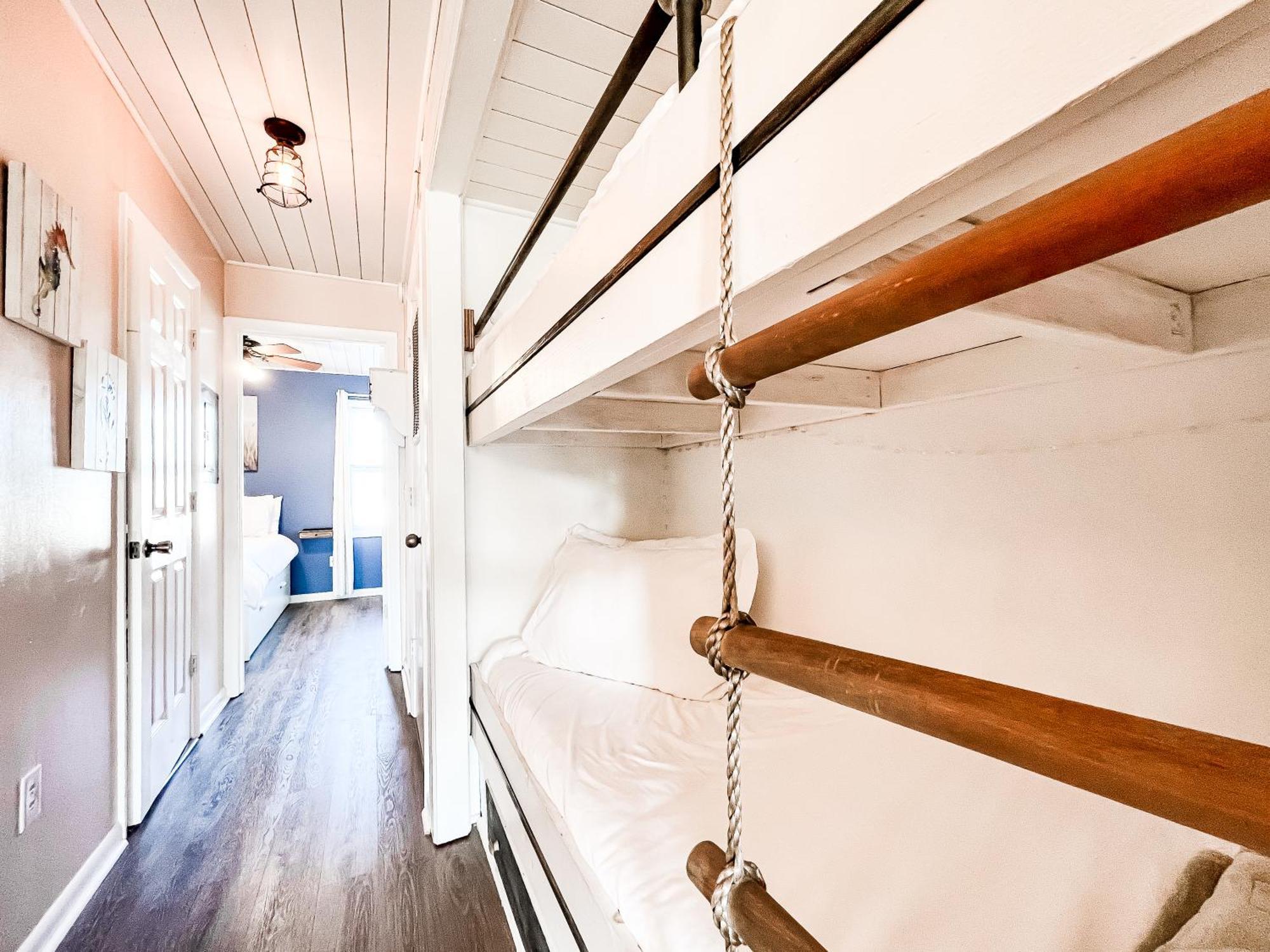 Cozy Beach Condo Sleeps 6 Pool Carolina Beach Εξωτερικό φωτογραφία